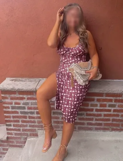 Ivana, 37