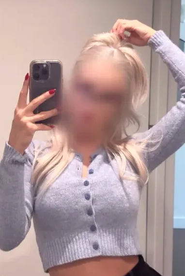 Katharina, 25