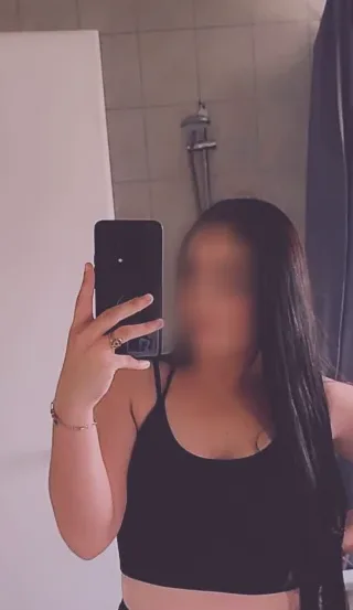 Magdalena, 28
