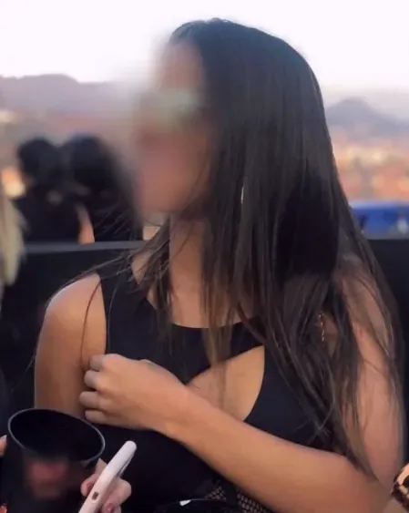 Ronja, 23