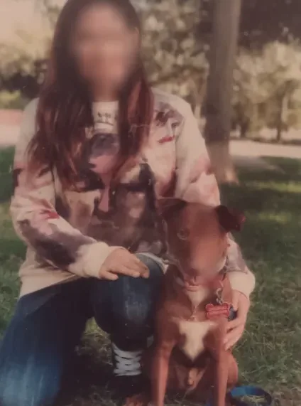 Sabine, 35