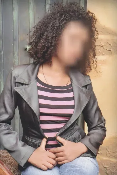 Silvia, 24