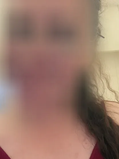 Simone, 29