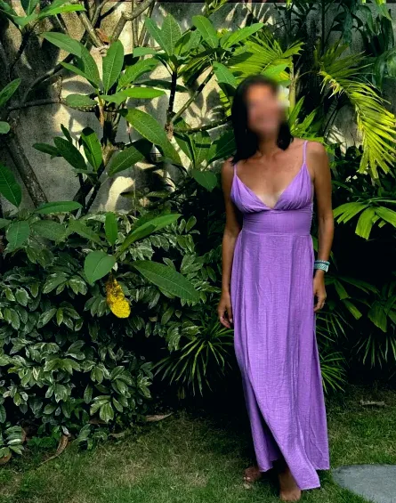 Viktoria, 35